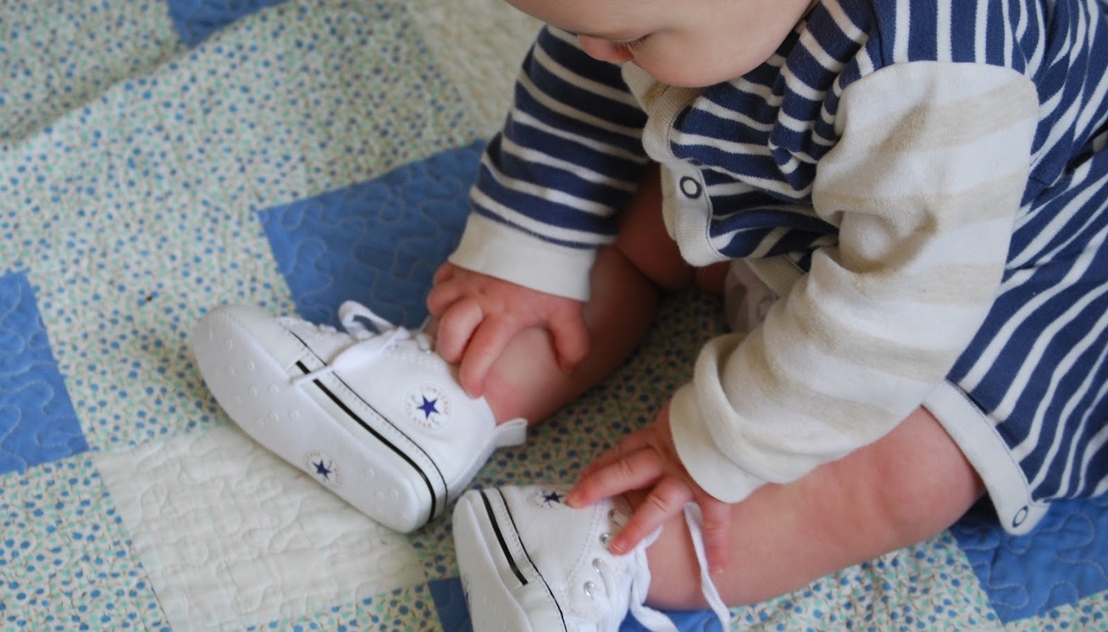 Первая обувь для малыша. Правила выбора