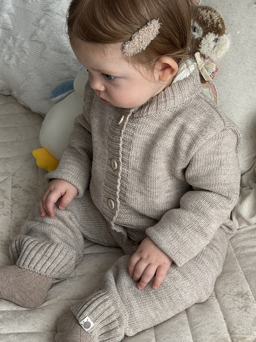 Комбинезон детский полушерстяной на ребенке