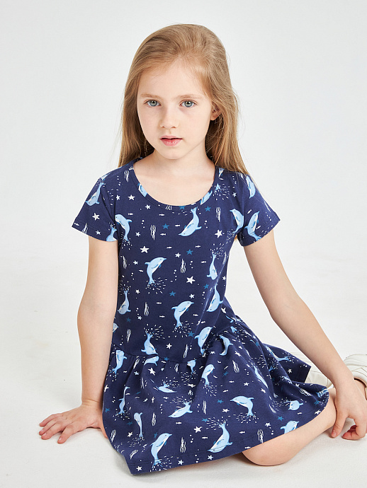 Платье для девочки на ребенке