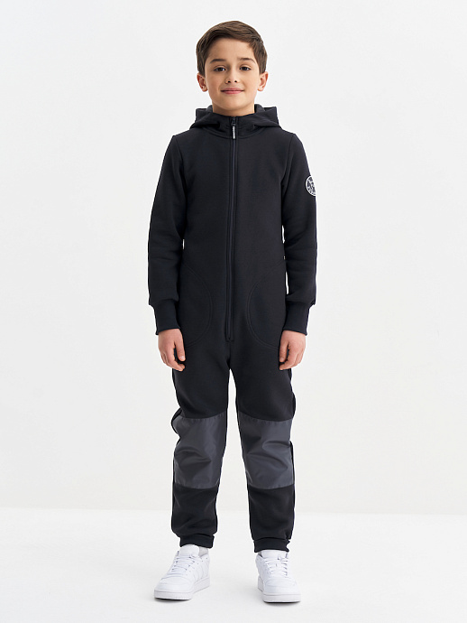 Комбинезон с наколенниками для мальчика